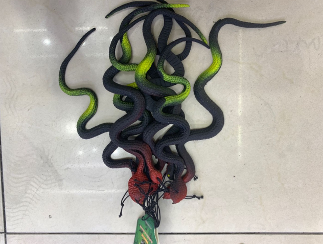 JUGUETE SERPIENTE DE GOMA BLANDA ANIMALES HEROS-5267